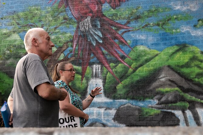1,5 hour private guided Mural Street Art tour in Arnhem - Stop 1: Rozet building exterior and the quick-context lesson