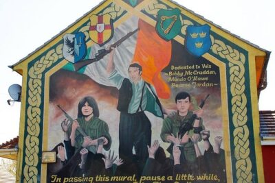 2 Hour Private Belfast Taxi Cab Tour of Troubles & Peace walls - Shankill Road: Loyalism at street level and what groups were born here