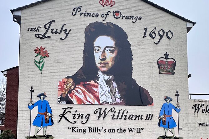 2 Hours Republican & Loyalist Mural Black Taxi Tour from Belfast - A black taxi tour that keeps Belfast readable