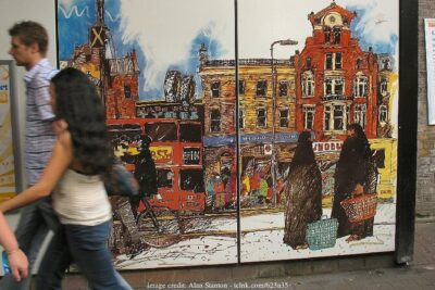 3-Hour Private Tour of East London Graffiti & Street Art - Graffiti vs street art: the lesson that changes how you see walls