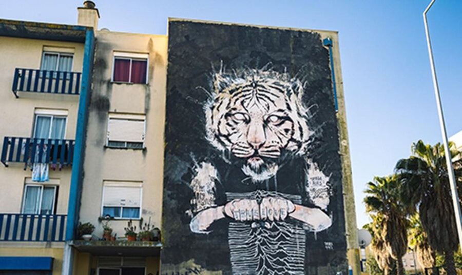 3h Street Art Tuk Tuk Tour Free Pickup - Key highlights to look for
