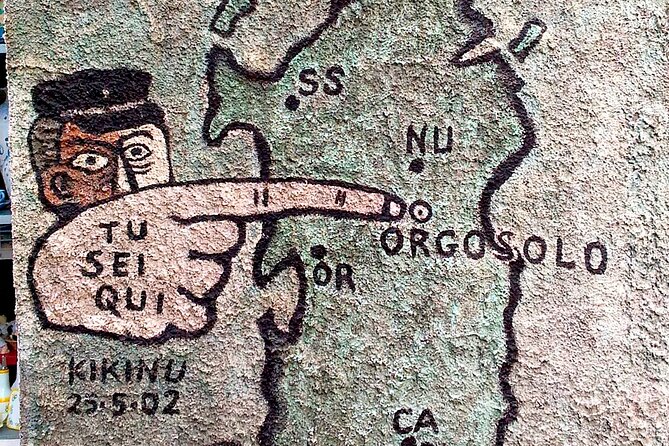 4x4 tour of Orgosolo: Murals and typical lunch at the shepherd's - Monte Novo San Giovanni (1316 m): limestone ground and wildlife hopes
