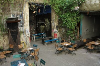 Alternative Berlin & Street Art Tour - Kunstlerhaus Bethanien: turning murals into Berlin meaning