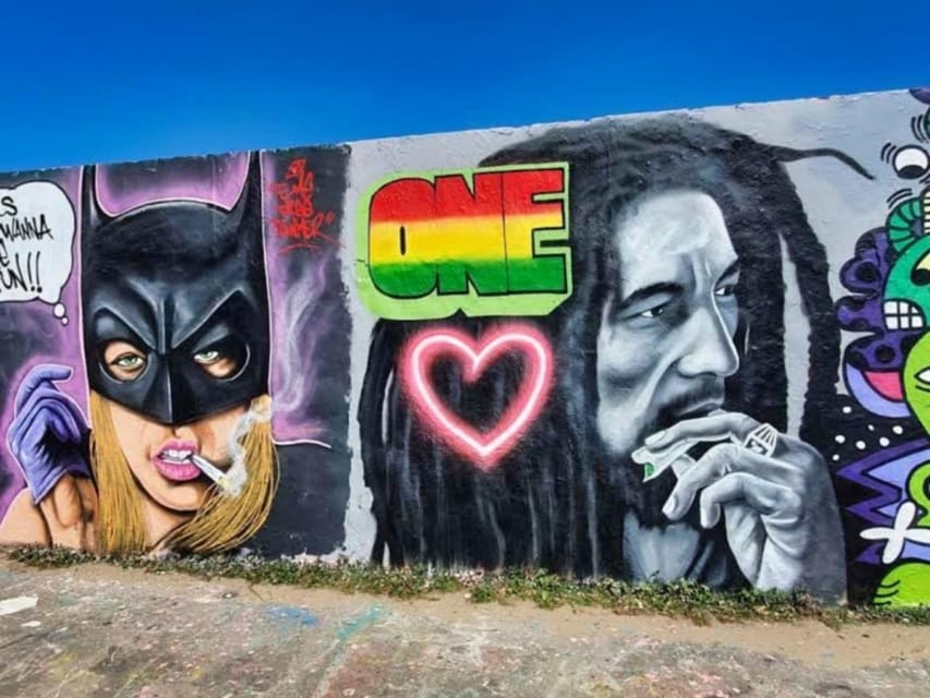 Alternative Berlin / Street art tour - Private group - The 3-hour route: hidden alleys, industrial spaces, and green initiatives