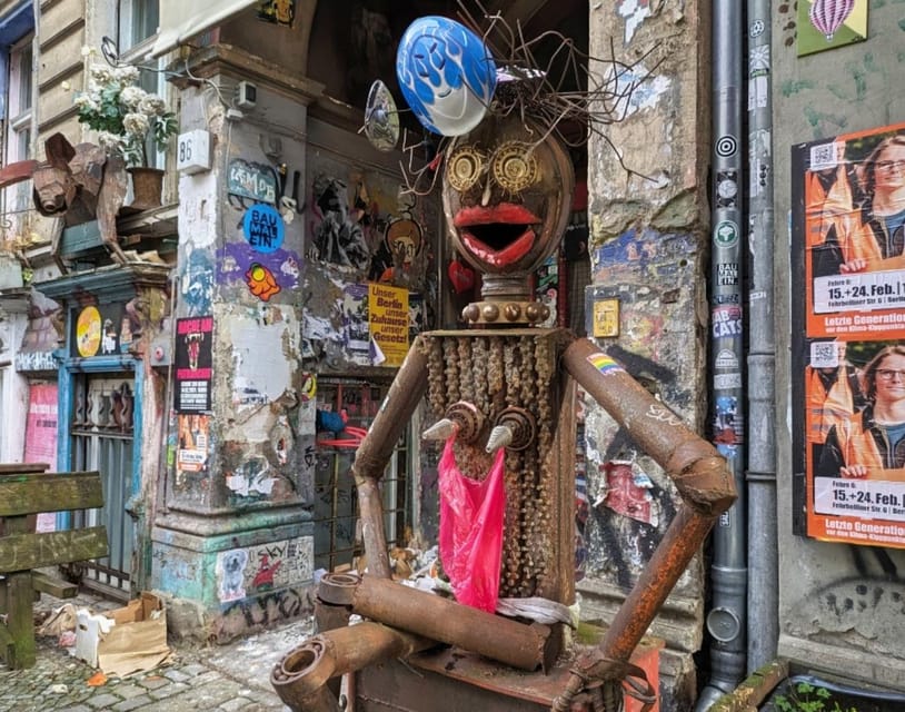 Alternative Berlin / Street art tour - Private group - Meeting at Revaler Straße and Warschauerstraße: how the tour starts