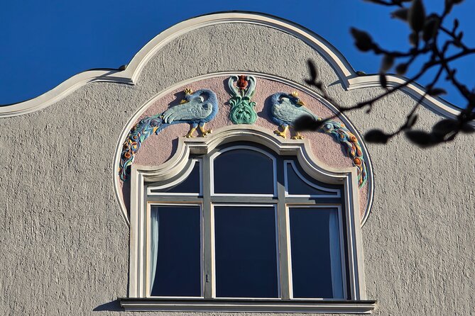 Art Nouveau Meets Street Art in Munich (Max. 12 guests) - Schwabing’s Jugendstil façades: what you’ll notice on the walk