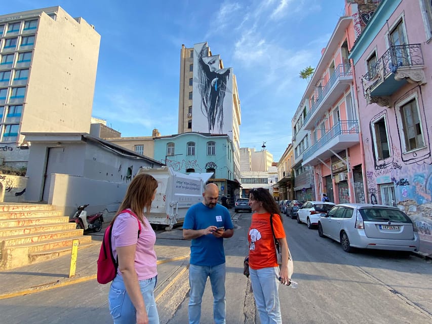 Athens: Street Art Treasure Hunt with Food Stop - Quick hits before you go