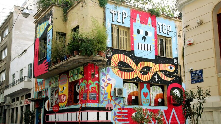 Athens: Street Art Treasure Hunt with Food Stop - Psyri and Metaxourgeio: where the big murals do the talking