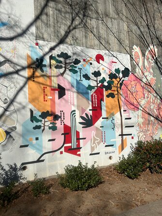 Atlanta Street Art and BeltLine Tour with Happy Hour and Activity - Stop 2: Stacks Squares Murals and how to spot what’s changing