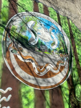 Atlanta Street Art and BeltLine Tour with Happy Hour and Activity - Stop 5 at McCray’s Tavern: happy hour drink and your own street art
