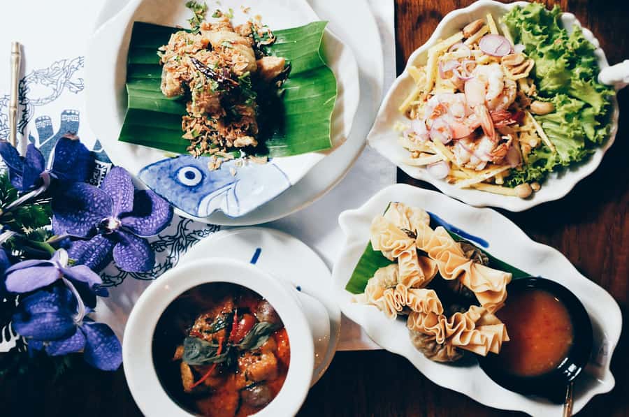 Bangkok: Street Art and Street Food Walking Tour - Key Things You’ll Notice on This Tour