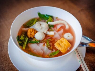 Bangkok: Street Art and Street Food Walking Tour - Meet at Saphan Taksin, Then Jump Into Klong San Market