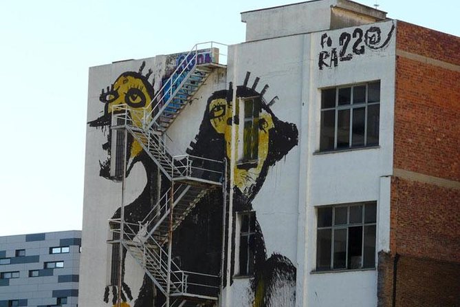 Barcelona Street Art and Graffitti Bicycle Tour - Entering Poble Nou: Why This Bike Tour Feels Like Barcelona’s Real Pulse