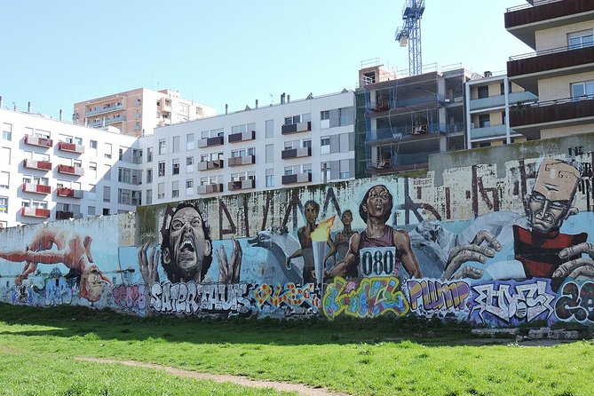 Barcelona Street Art and Graffitti Bicycle Tour - The Beach-to-Neighborhood Ride: Fast Views Without Parking Headaches