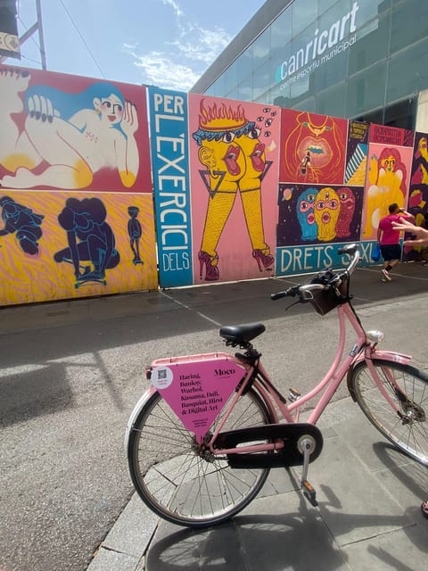 Barcelona | Street Art Bike tour - Carrer de la Lluna and Carrer de la Riereta: where small streets do big work