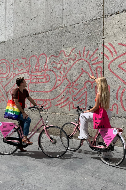 Barcelona | Street Art Bike tour - Meeting point and bike rules that matter