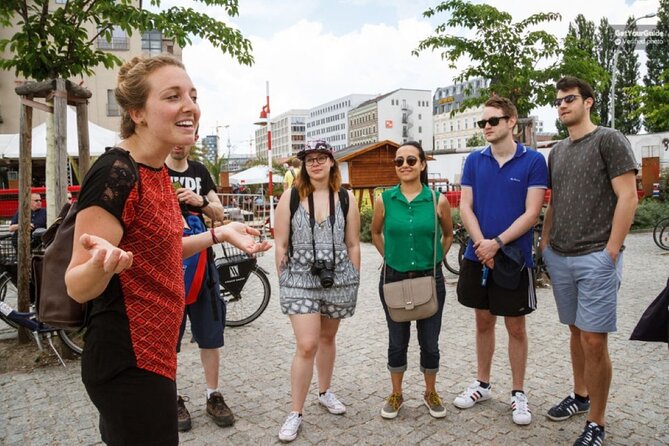 Barcelona Street Art, Graffiti and Tapas Tour - Price and value: is $28.94 for 4 hours a fair deal?