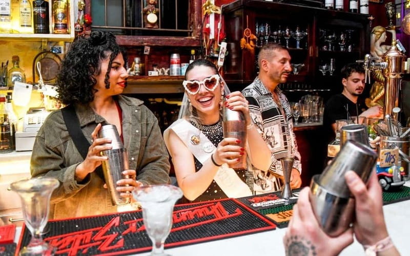 Barcelona Street Art, Graffiti & Tapas Tour - Meeting at Hard Rock Cafe (Umbrella): Start Point Clarity That Matters