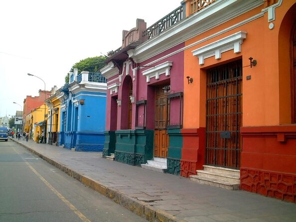 Barranco Art and Food Tour: Graffiti Walk and Culinary Delights - Key points you’ll feel on the ground