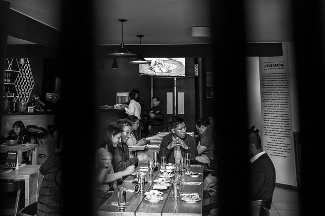 Barranco Art and Food Tour: Graffiti Walk and Culinary Delights - The food plan: appetizers, three mains, and dessert across Barranco