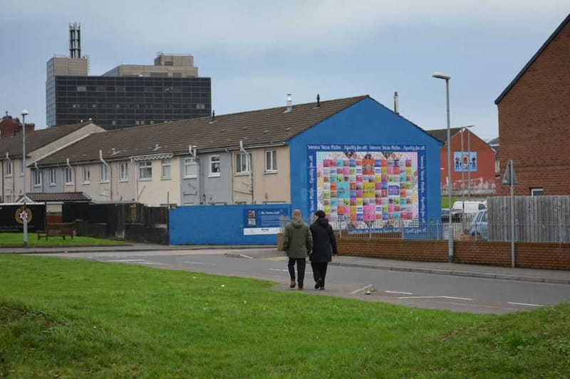 Belfast: Famous Murals Private Tour - Why Belfast Murals Change How You See the City