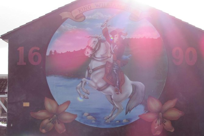 Belfast: Murals Taxi Tour - Belfast Murals by Black Taxi: What the 90 Minutes Really Covers