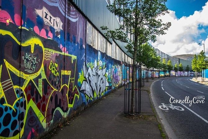 Belfast Political & Murals Tour - Shankill Road: murals, the Protestant community, and life on one side