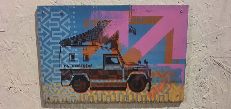 Belfast : Pub Music , Street Art Experience Walking Tour - Practical checklist: what to bring and how to set yourself up for a good evening
