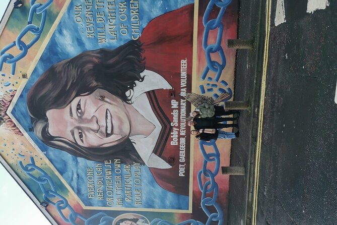 Belfast's Political Mural Taxi Tour - The guide makes or breaks it: Jackie, Tony, Jimmy, and Michael