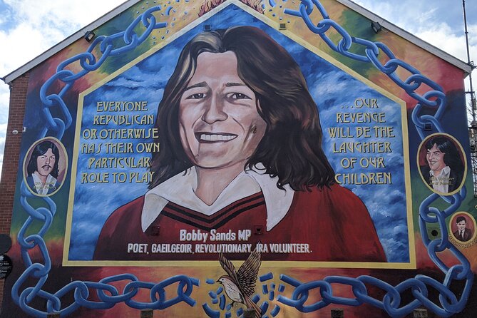 Belfast Troubles Murals Street Art and Peace Wall Walking Tour - Divis Street International Mural Wall: a world map made of causes
