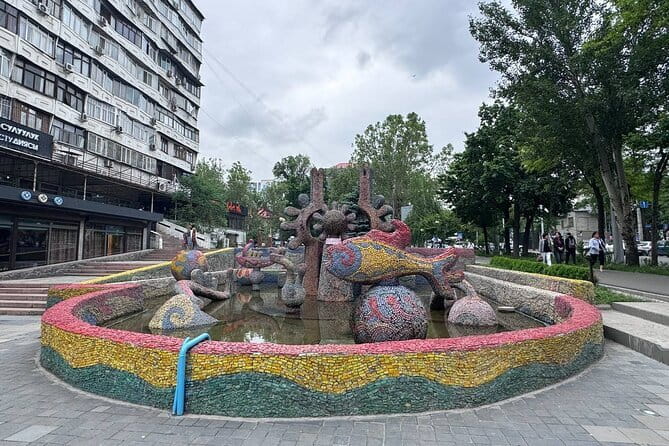 Bishkek Street Murals , Mosaics Arts and Kyrgyz Nomadic History - Kyrgyz National Opera and Ballet Theatre: architecture as a clue