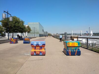 Bordeaux: Street Art Guided Tour - The wall artists you’ll spot: Clet, A-MO, Mr Poulet, Alber