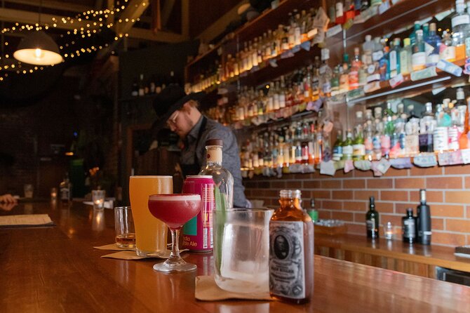 Brisbane Small Bars and Street Art Tour - Street art and small bars: the pairing that makes Brisbane click