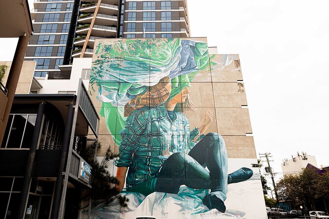 Brisbane Small Bars and Street Art Tour - Thursday versus Saturday: how the route changes your night