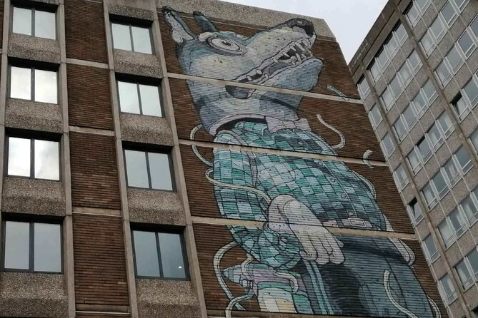 Bristol Street Art: Banksy Exploration Game and Tour - Stop 1: El Mac and Clothed with the Sun (Look Closely for the Clue)