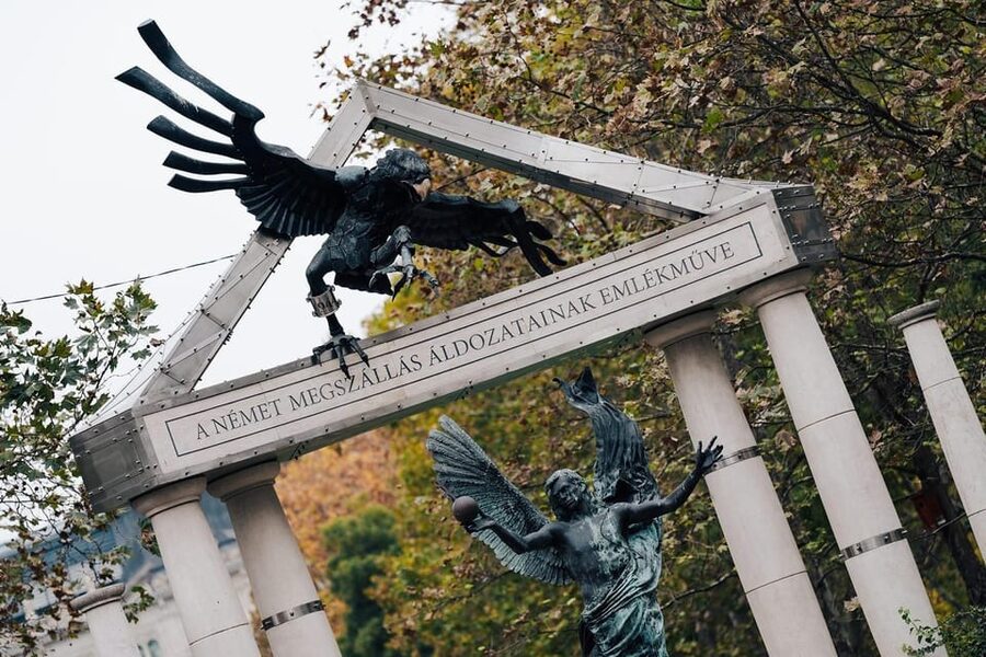 Budapest: Alternative Street Art & Jewish Tour - Price and value: is $23 worth 3 hours?