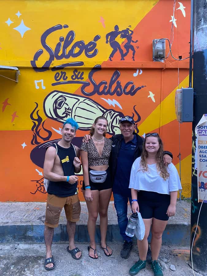 Cali: Comuna 20 Siloé Street Art Tour - Getting the Cali Panorama From a Higher Viewpoint