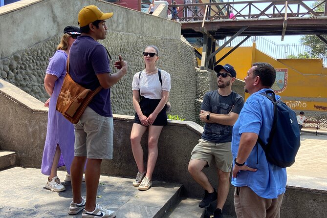 Colorful Barranco Tour and Street Art - Stop 1: Barranco Photos Plus the Story Behind the Walls
