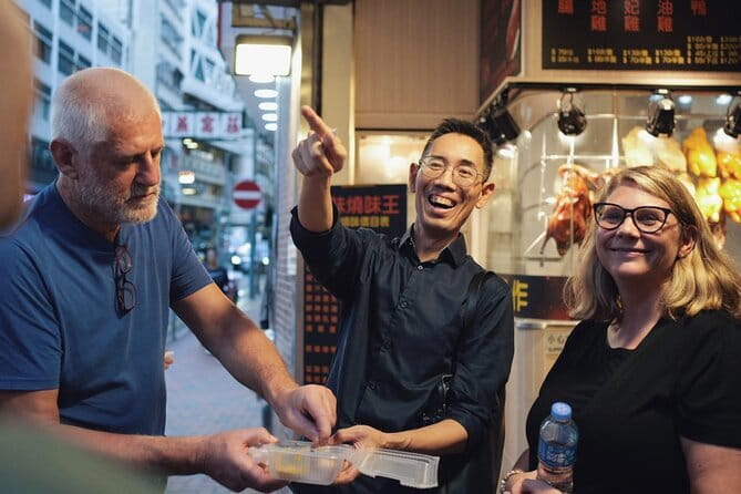 Discover the Best of Hong Kong Street Art - Private tour - The private guide factor: stories, context, and pacing