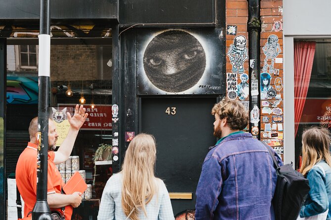 East End London Instagrammable Street Art and Graffiti Tour - Brick Lane Photo Angles: Door-Scale Pieces and the Need to Step Forward