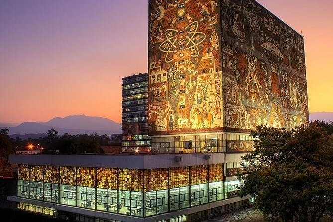 EXCLUSIVE TOUR: Murals+Ciudad Universitaria Stadium-small groups - Where You Start and Finish (So You Don’t Lose Time)