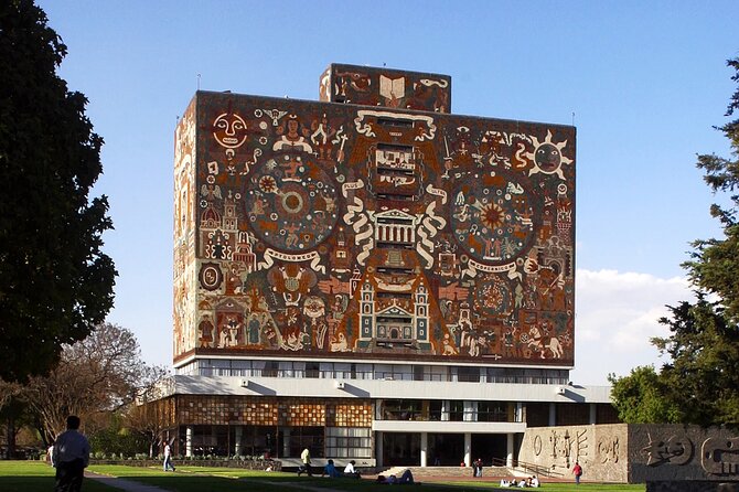 EXCLUSIVE TOUR: Murals+Ciudad Universitaria Stadium-small groups - What You’ll See on the Campus Walk (And What It Means)