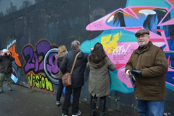 Falls road Murals Walking Tour with former prisoners - Price and value: what $260.88 per group really buys you