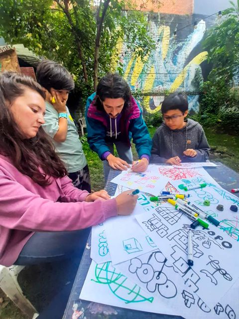 Fun Graffiti Workshop: The Art of Aerosol and Color - Beginner vs Advanced: Pick the Skill Level That Fits