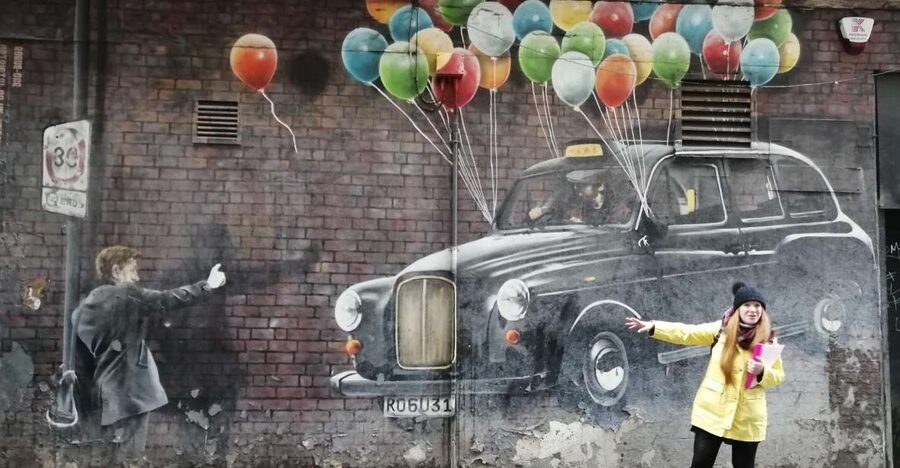 Glasgow: Street Art Guided Walking Tour - Street art in Glasgow beats the usual postcard tour