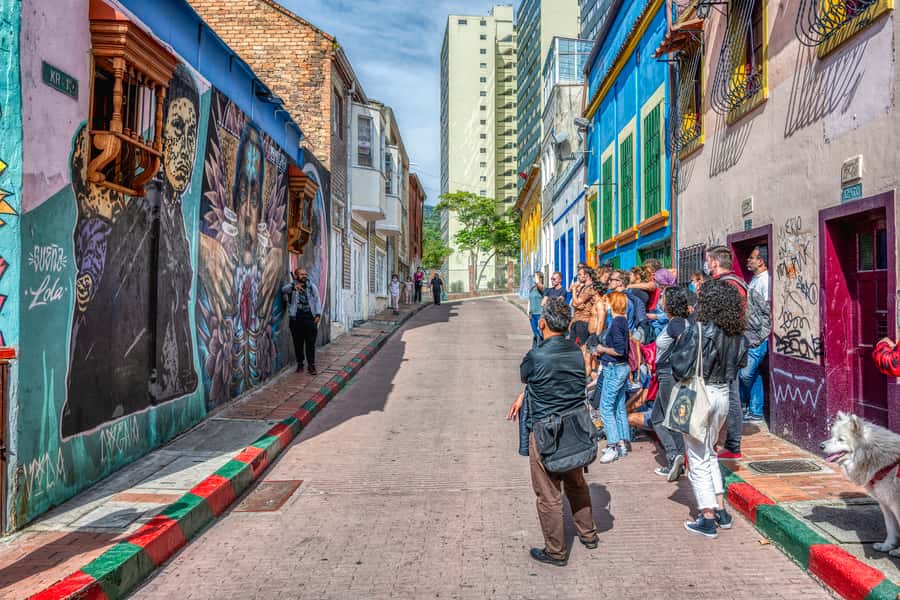 Graffiti Tour: a fascinating walk through a street art City - Key things you’ll notice on this Bogotá graffiti walk