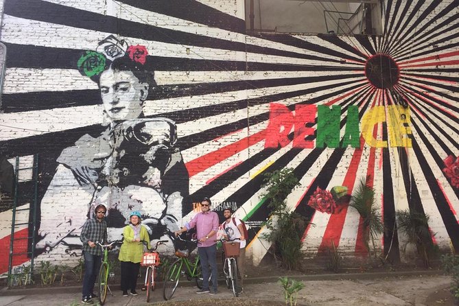 Graffiti & Urban Art Biketour w/ taco stop - Key things to notice before you book