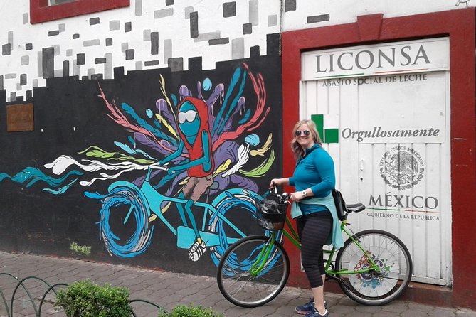 Graffiti & Urban Art Biketour w/ taco stop - Bike comfort and safety: what’s included and what to expect