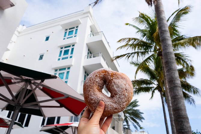 Handcrafted Donuts & Street Art: Wynwood's Most Unique Food Tour - Stop 3: 1-800-Lucky, treats, and a graffiti demonstration