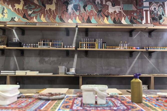 Hands On Chinese Cave Murals with Local Expert - Who Should Book This Workshop (and Who Might Skip It)